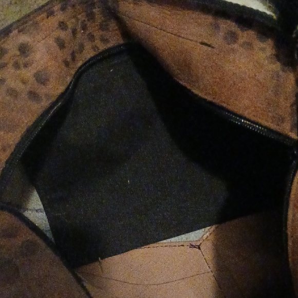 Arohoe Bohemian Soft Leather & Fur Fringe Shoulder Bag - Picture 10 of 16